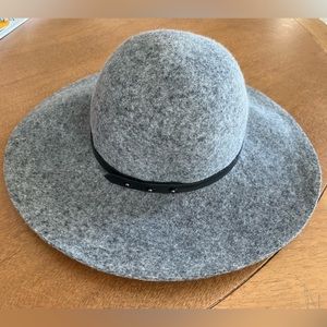 Women’s Wool Hat